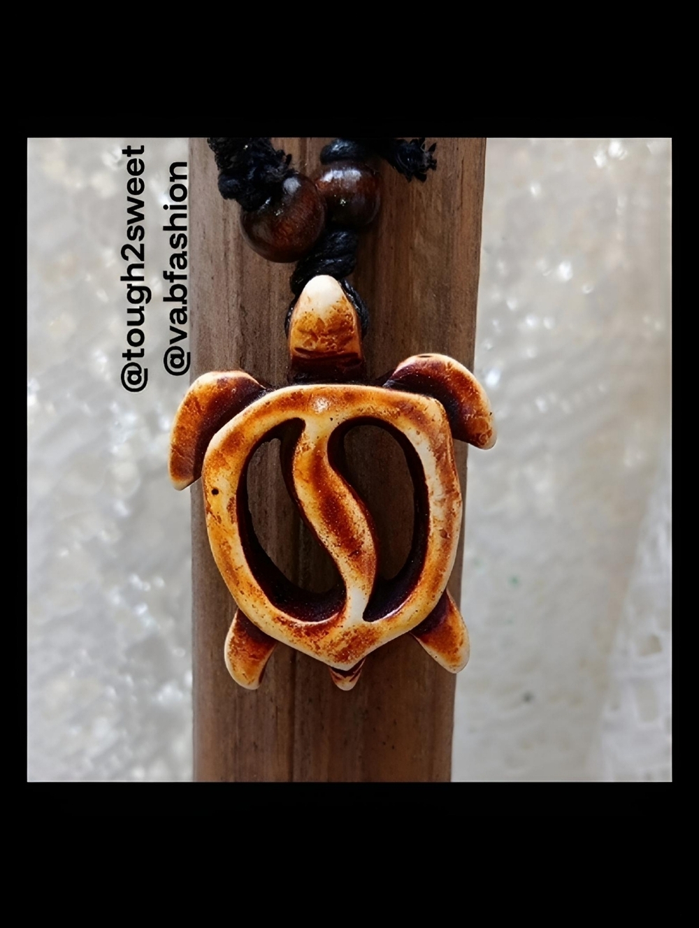 🆕️ARTISAN BOHO RESIN CARVED TURTLE ADJUSTABLE NECKLACE GIFT BOXED (A)
